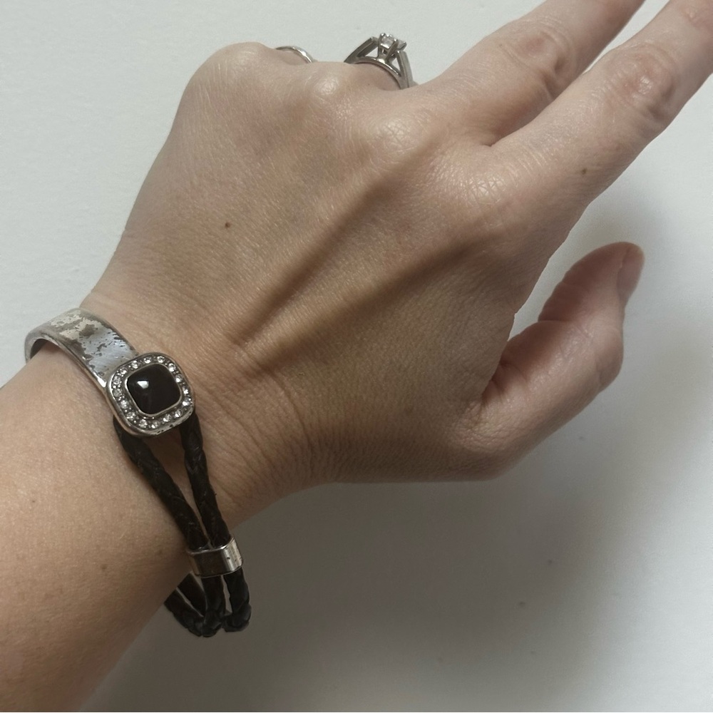 Brighton Demi Lune Black  Leather Silver Tone Metal Bracelet w Gemstone HAS WEAR